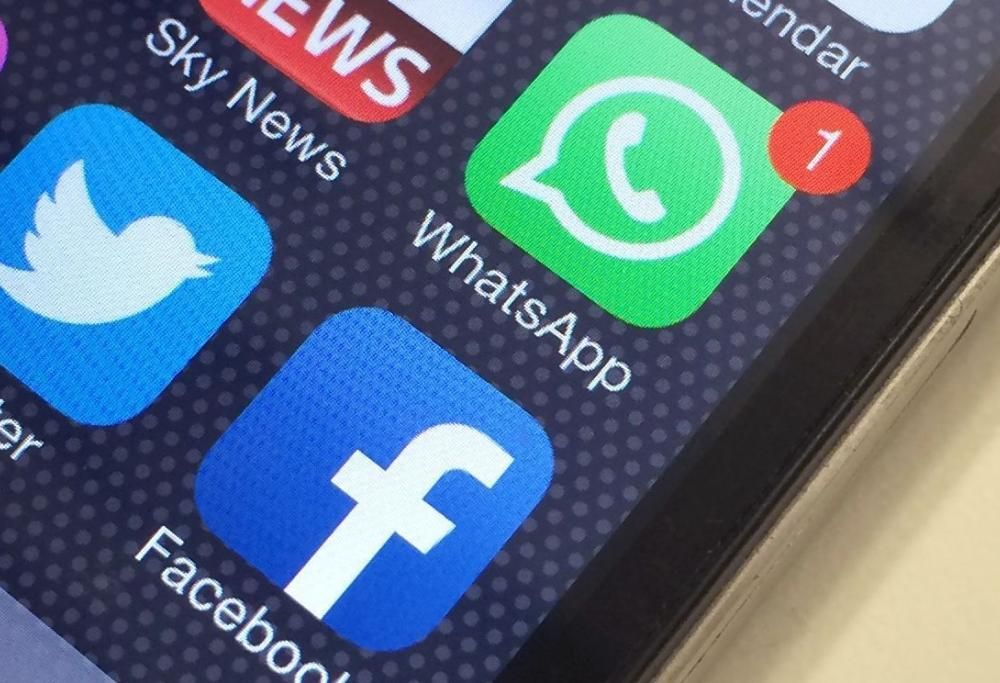 Ora la moda arriva su Whatsapp: ecco come!