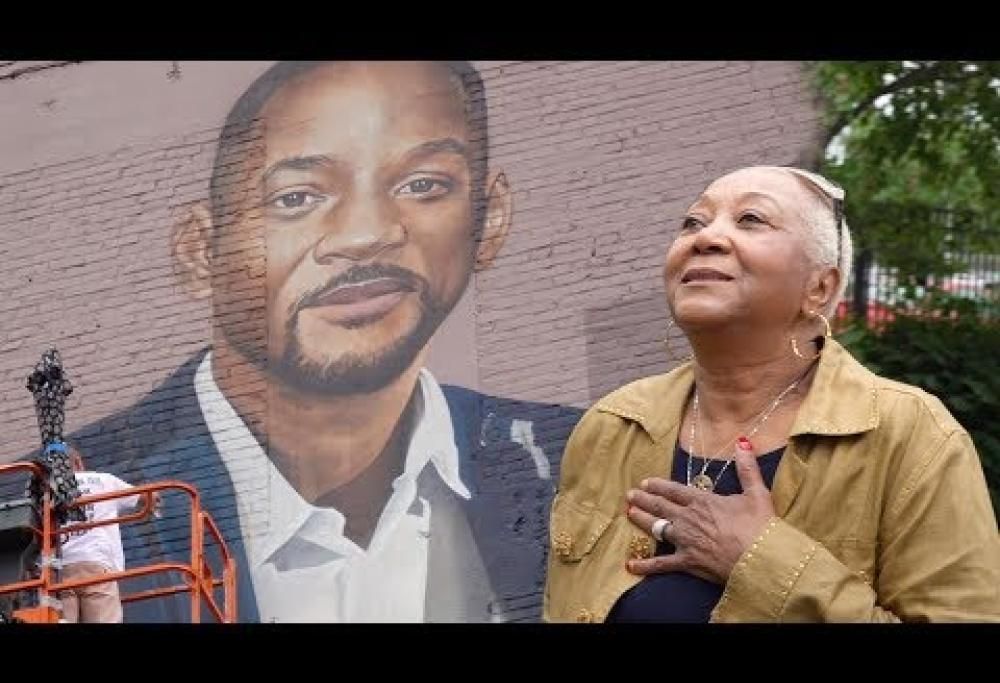 Will Smith festeggia l’amata mamma sulle note di Whitney Houston
