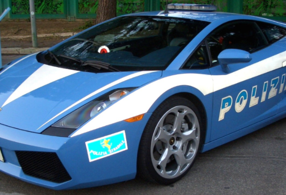 La Lamborghini della Polizia italiana sfila a New York per il Columbus Day