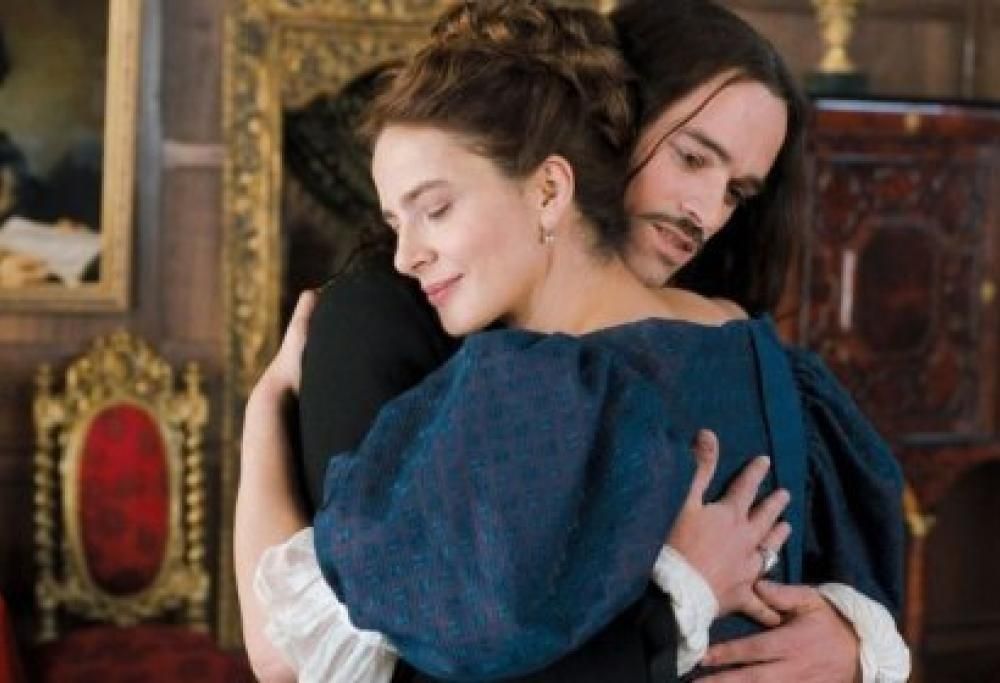 Amori Stonati: scopri il film di domenica 22 aprile