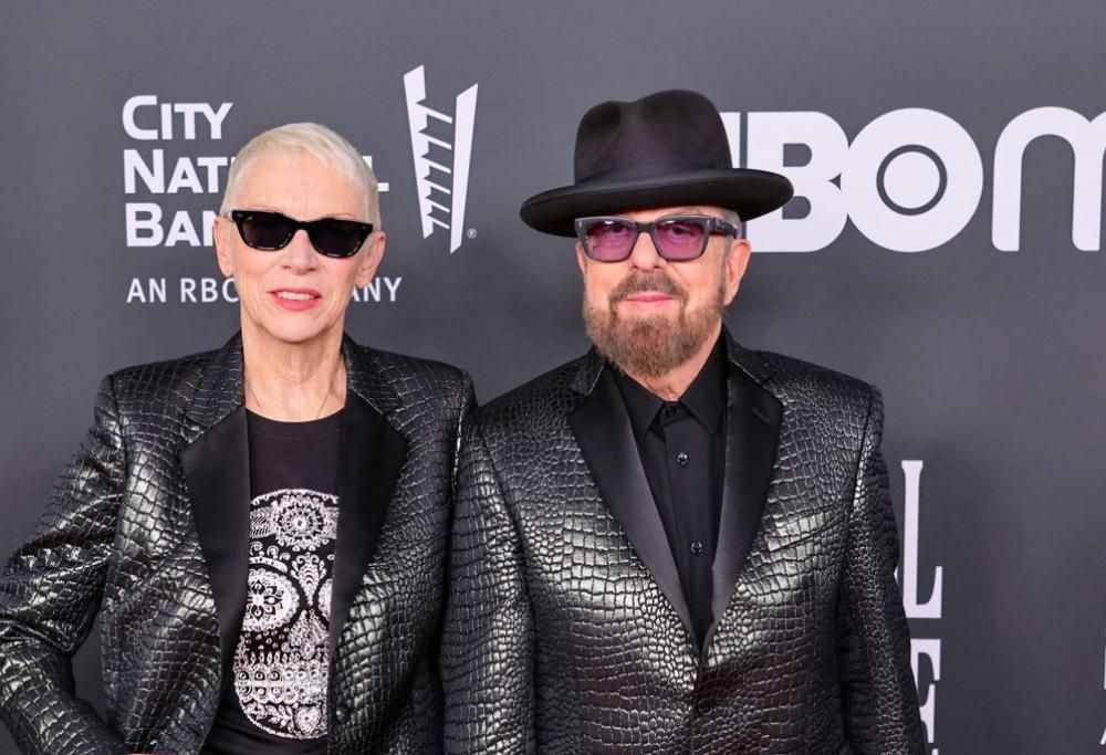 Dave Stewart degli Eurythmics suona per la figlia all’audizione per un talent show: il bellissimo video