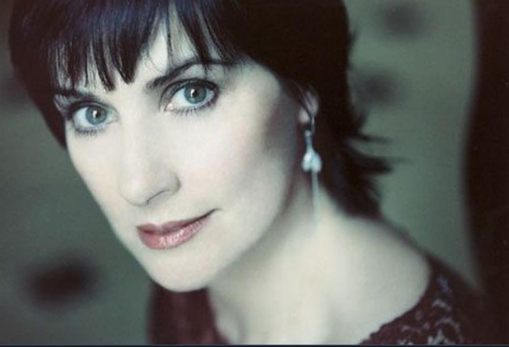 Enya auguri!