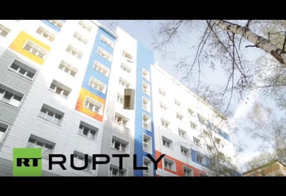 Attenzione, volano computer! La strana tradizione russa