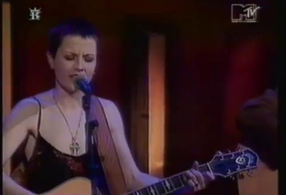 I Cranberries pubblicano l’album acustico “Something Else”