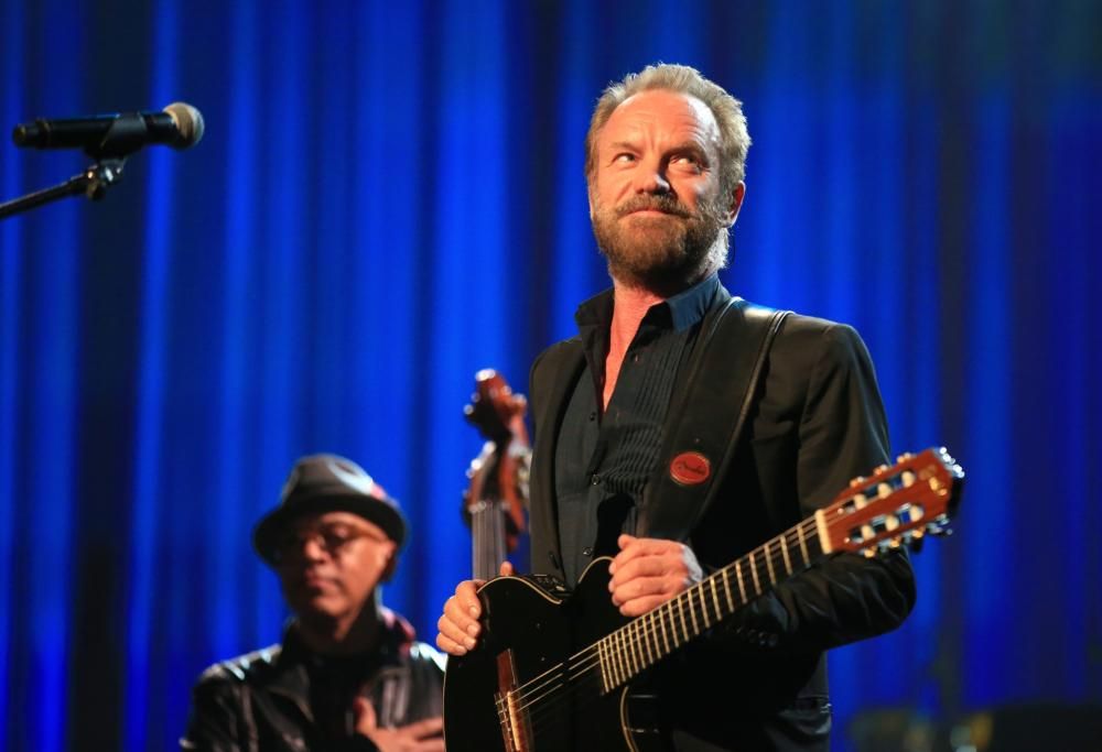 Sting canta due canzoni di David Bowie al concerto tributo di Los Angeles