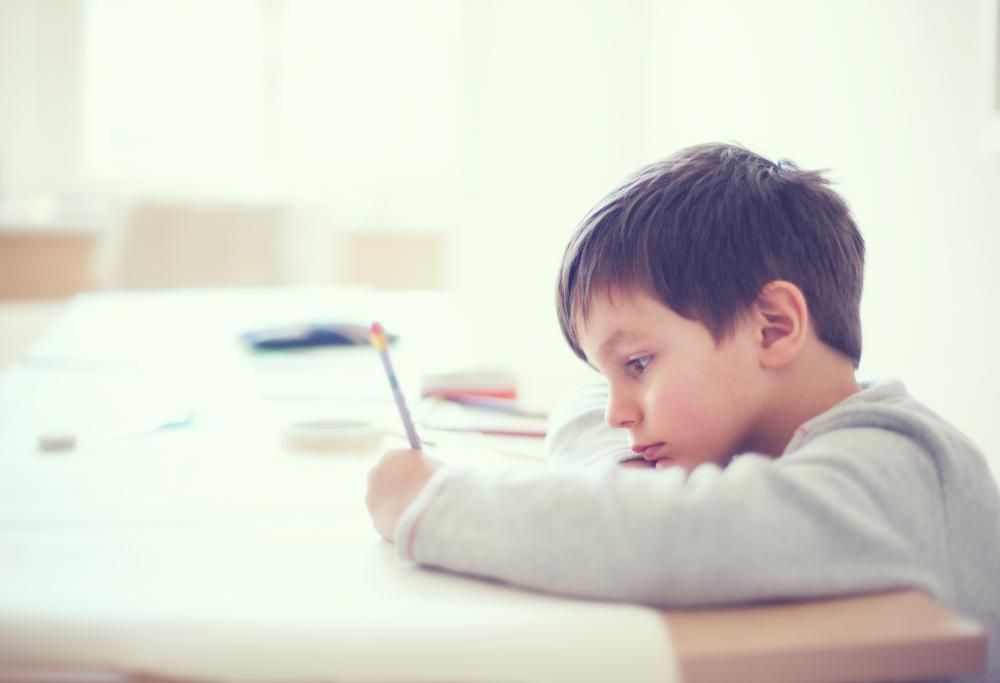 La commovente risposta di una prof a una mamma studentessa e lavoratrice