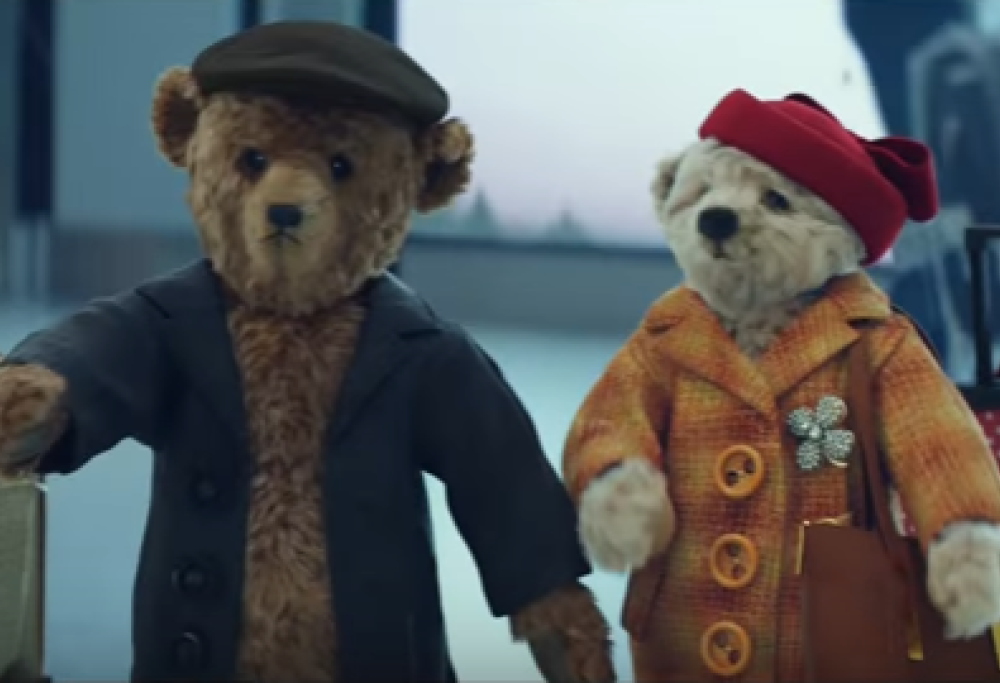 Lo spot di Natale dell’aeroporto di Heathrow vi farà tornare bambini