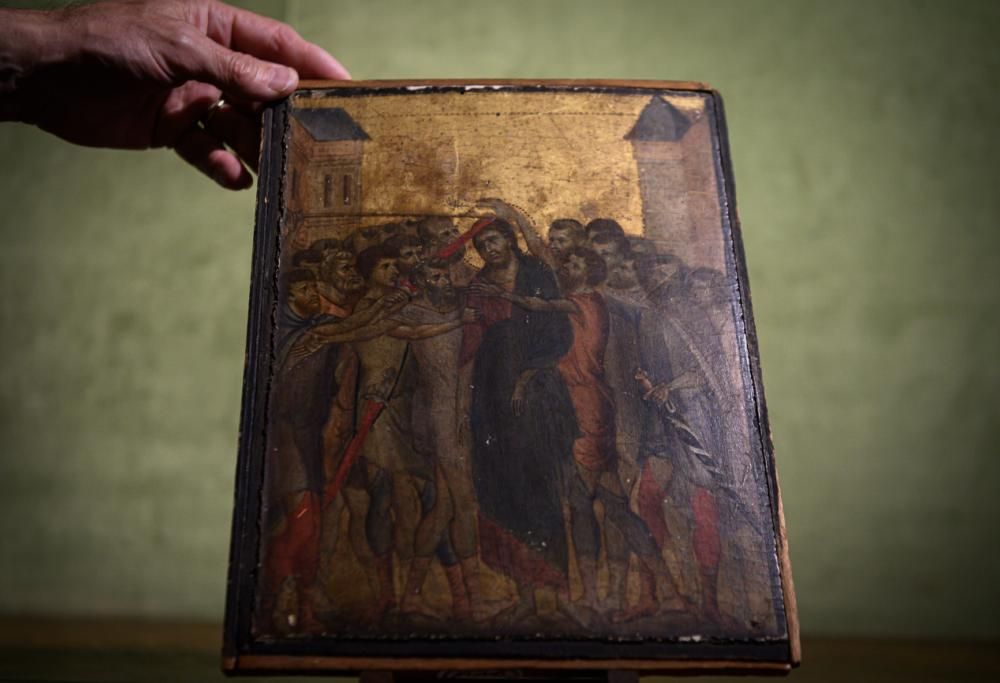 Capolavoro di Cimabue, per anni appeso in una cucina, battuto all’asta per 24 milioni di euro