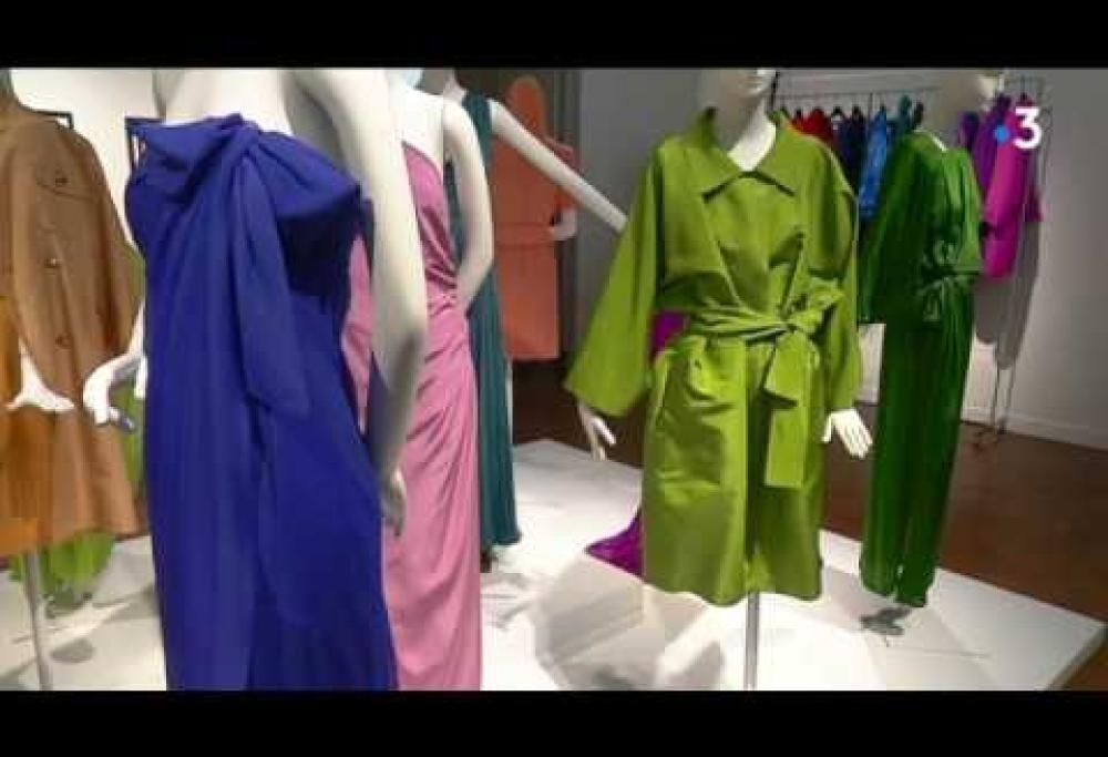 Catherine Deneuve: all’asta gli abiti creati per lei da Yves Saint Laurent