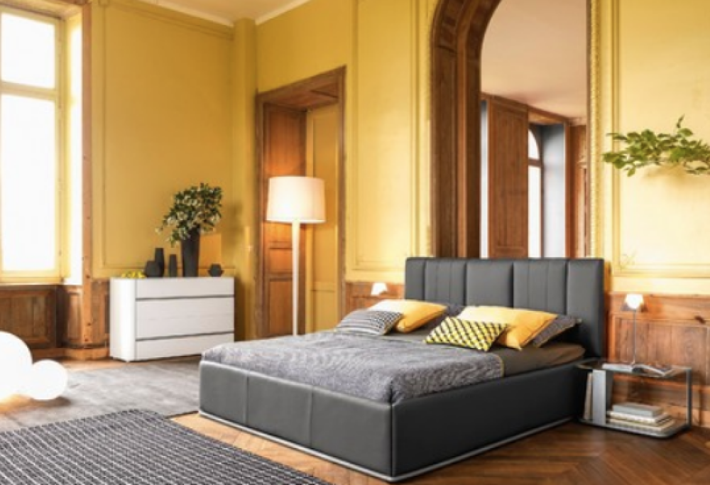 Giallo, viola o… Ecco i colori ideali per la camera da letto!