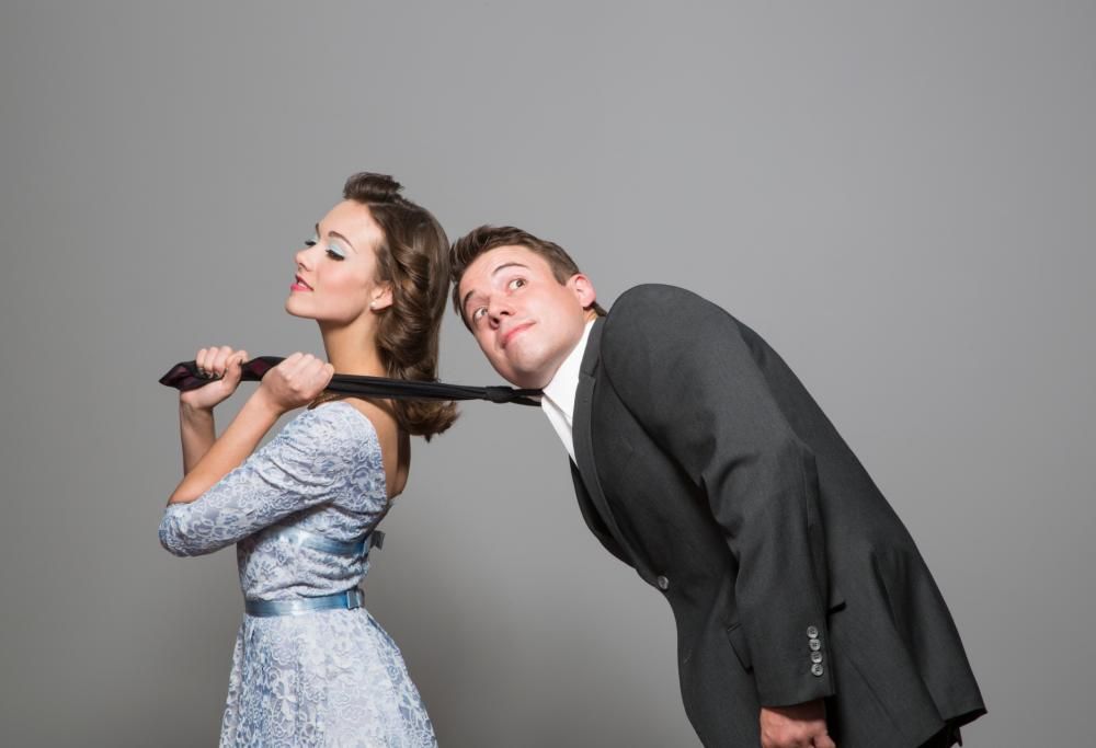 Saldi. Quattro tipologie di uomini che accompagnano le loro donne