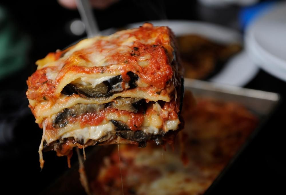 Ecco la parmigiana perfetta (con i consigli di Antonino Cannavacciuolo)