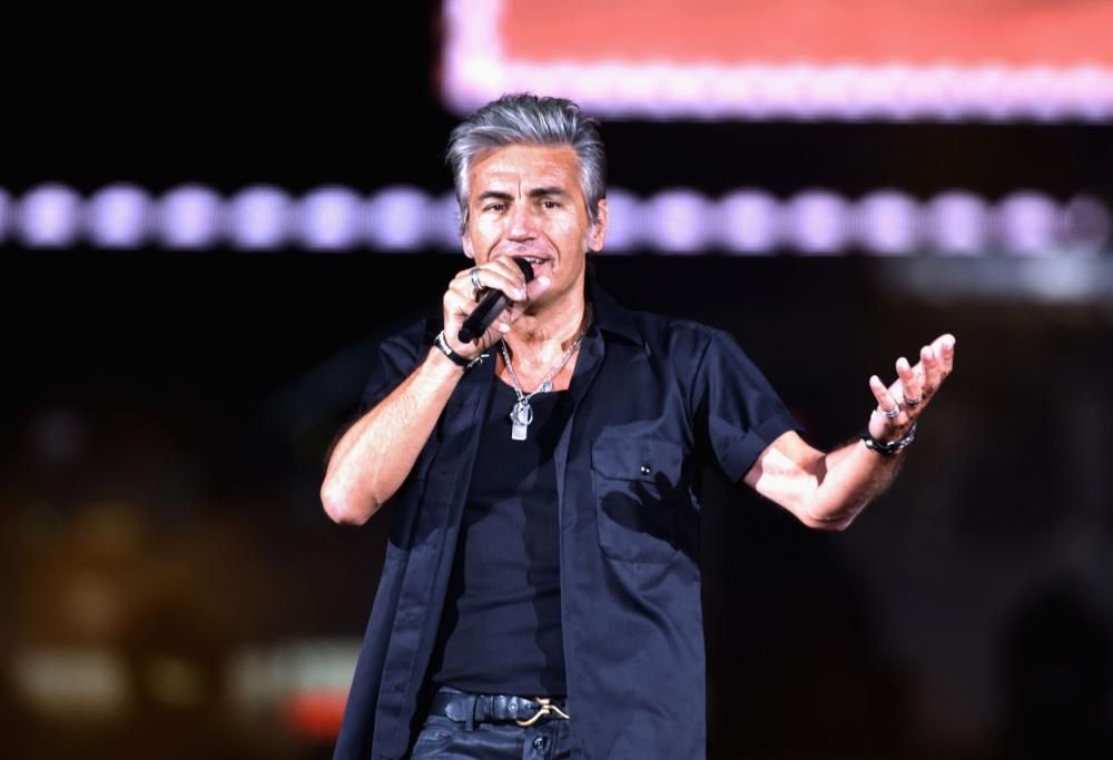 Ligabue: il tour è sospeso per problemi alle corde vocali