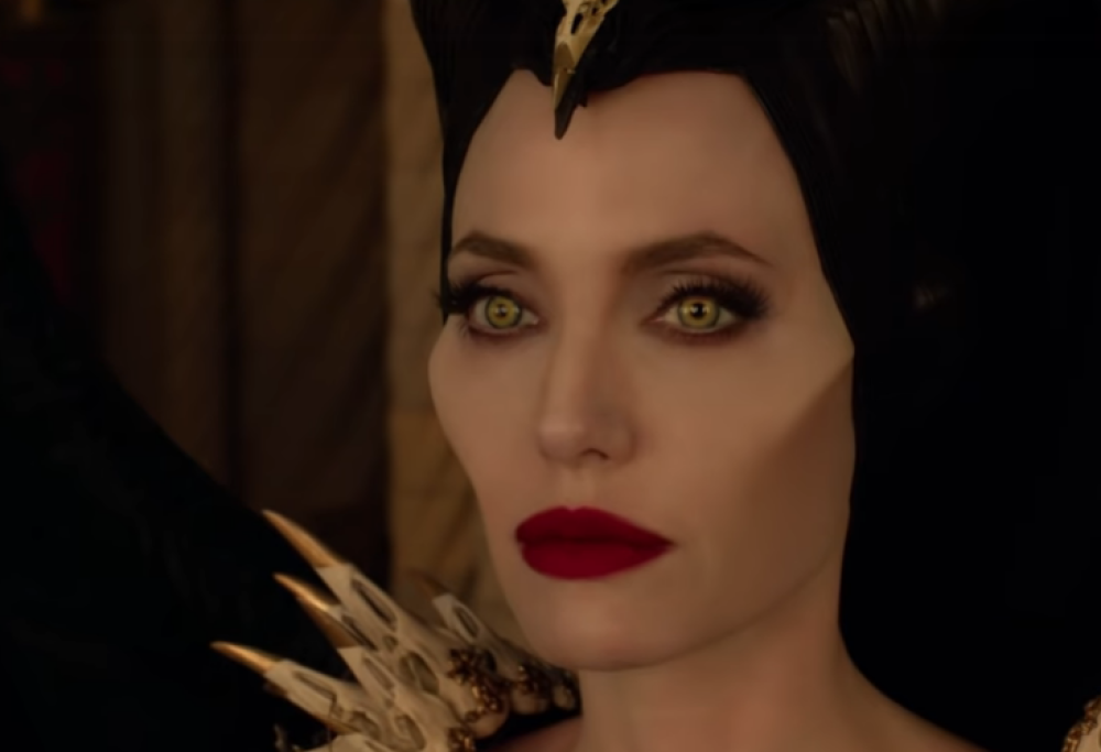 Angelina Jolie e Michelle Pfeiffer: scontro tra star!