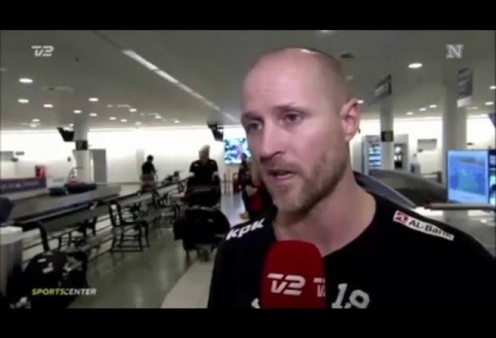 La donna «sparisce» in diretta tv