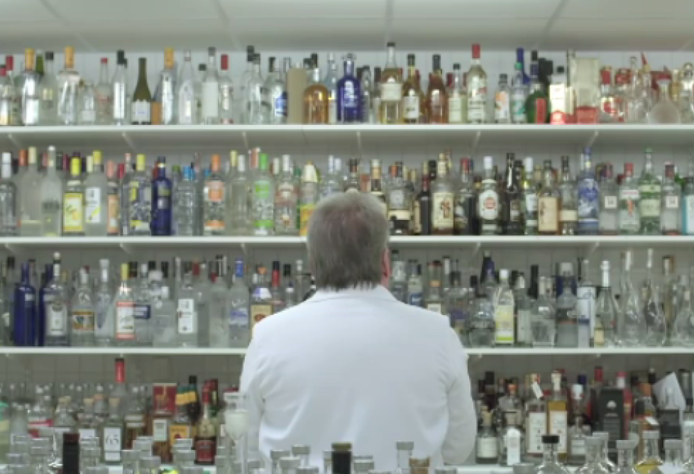 A.A.A. “naso” cercasi. L’offerta di lavoro per gli amanti della vodka