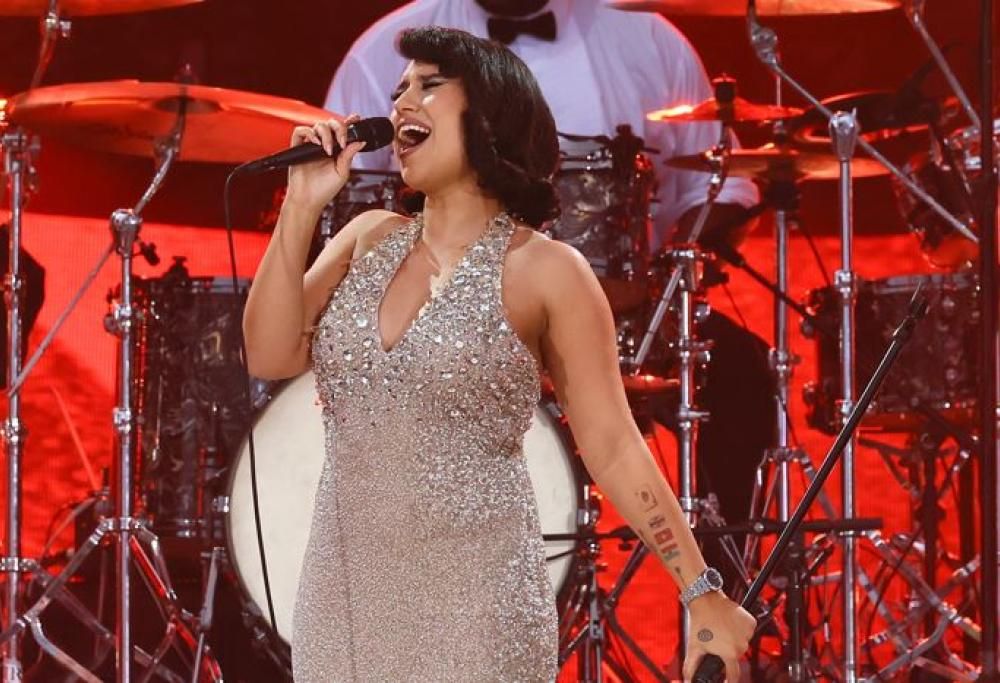 Raye esegue Escapism al Global Citizen Festival