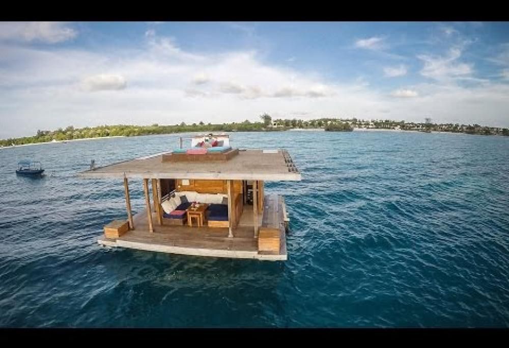 E ora… vi facciamo sognare con una suite incantata in mezzo all’oceano. Il video