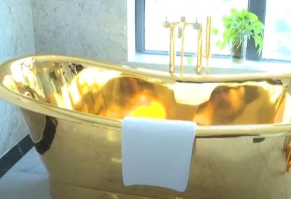 Il primo hotel tutto d’oro esiste. Ecco dove si trova