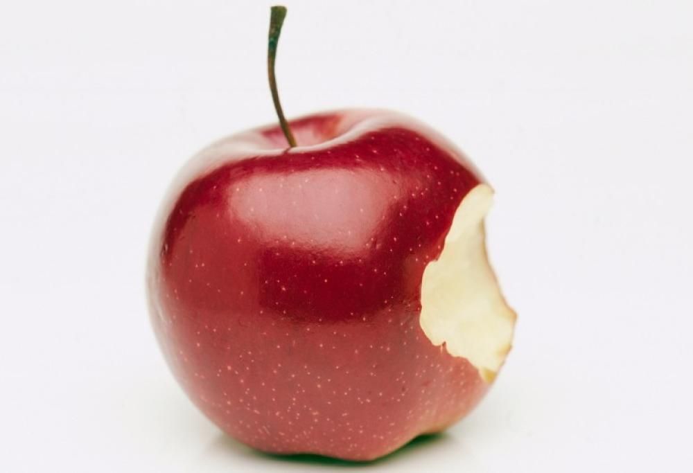 Mela anti-tumore. Il succo di mela per la cura contro il cancro