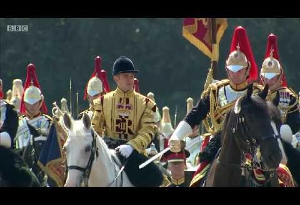 La Regina Elisabetta, Kate Middleton, Meghan Markle e la Famiglia Reale al completo. Ecco quando li rivedremo tutti insieme