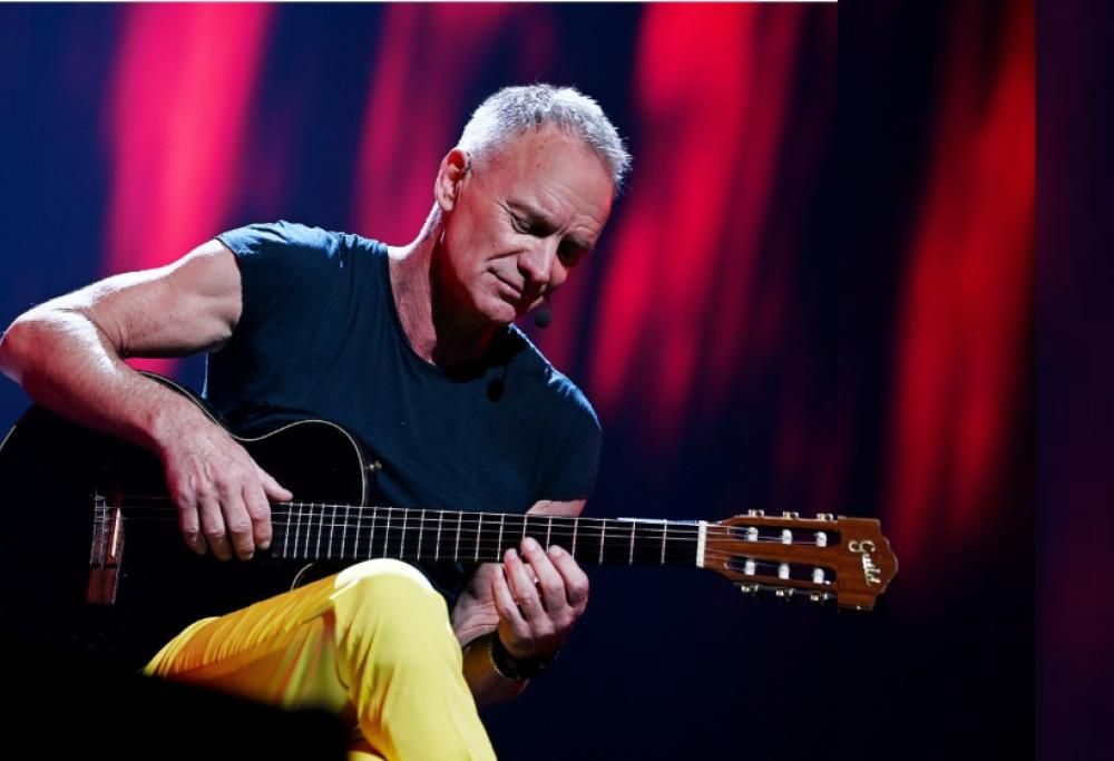 Sting a Dresda canta brani che non eseguiva da anni. I video