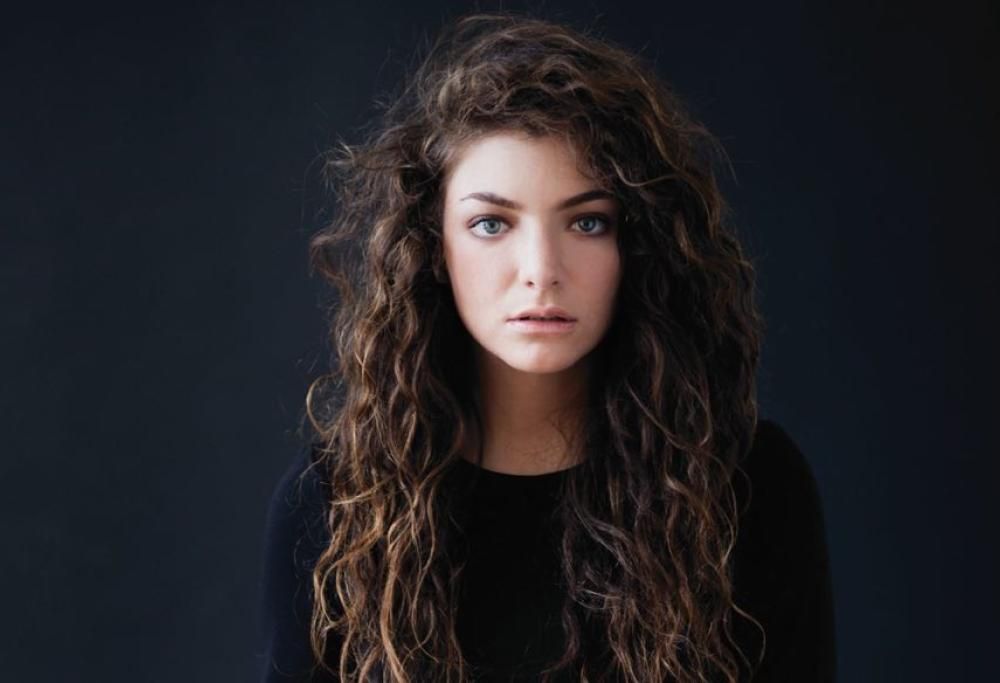 Phil Collins: Lorde esegue la sua In The AIr Tonight