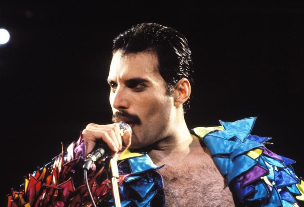 Freddie Mercury: ecco il video di Face It Alone
