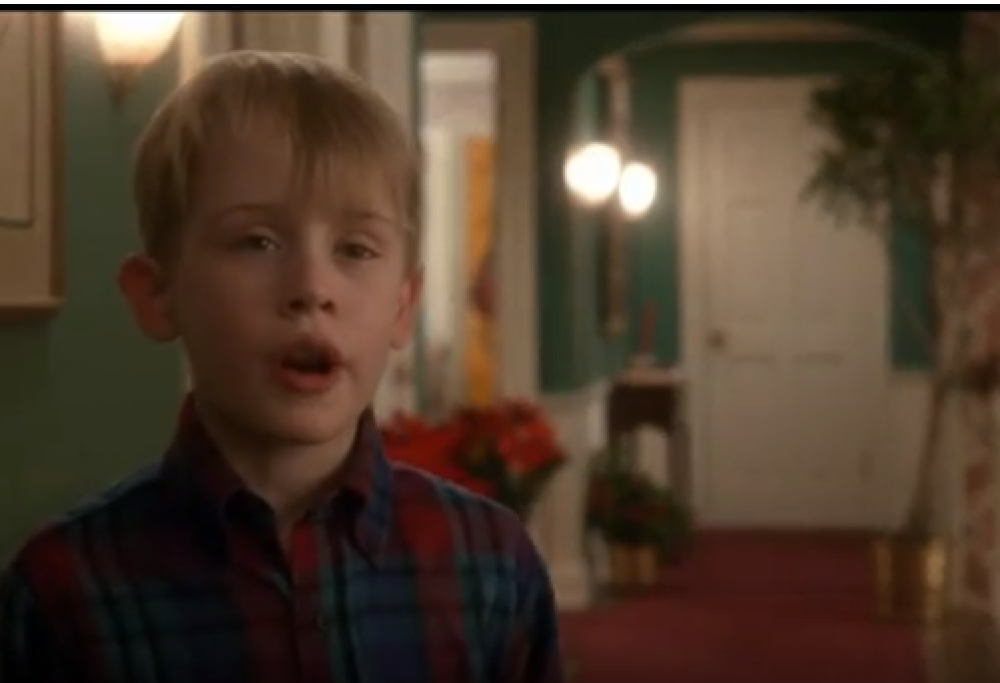 Mamma ho perso l’aereo: torna il film che ci ha fatto ridere e commuovere in una versione tutta nuova!