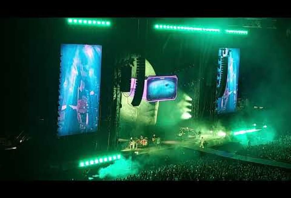 Anche Tananai sul palco dei Negramaro a San Siro: il video