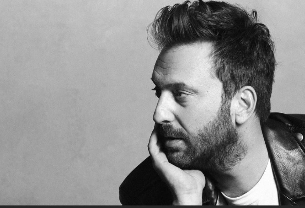 Cesare Cremonini annuncia il nuovo album e ricorda con affetto suo padre