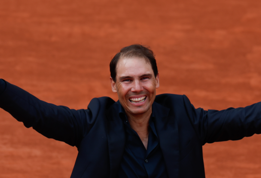 Nadal: il commovente tributo al Roland Garros. Il video