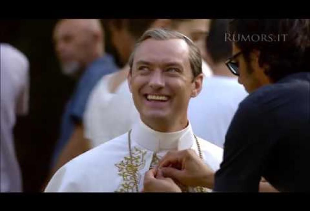 Anche John Malkovich con Jude Law nel sequel di The Young Pope