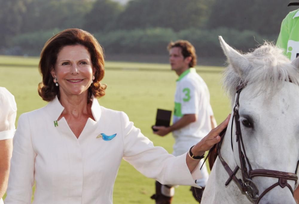 Un gioiello reale speciale: la spilla tucano della Regina Silvia di Svezia