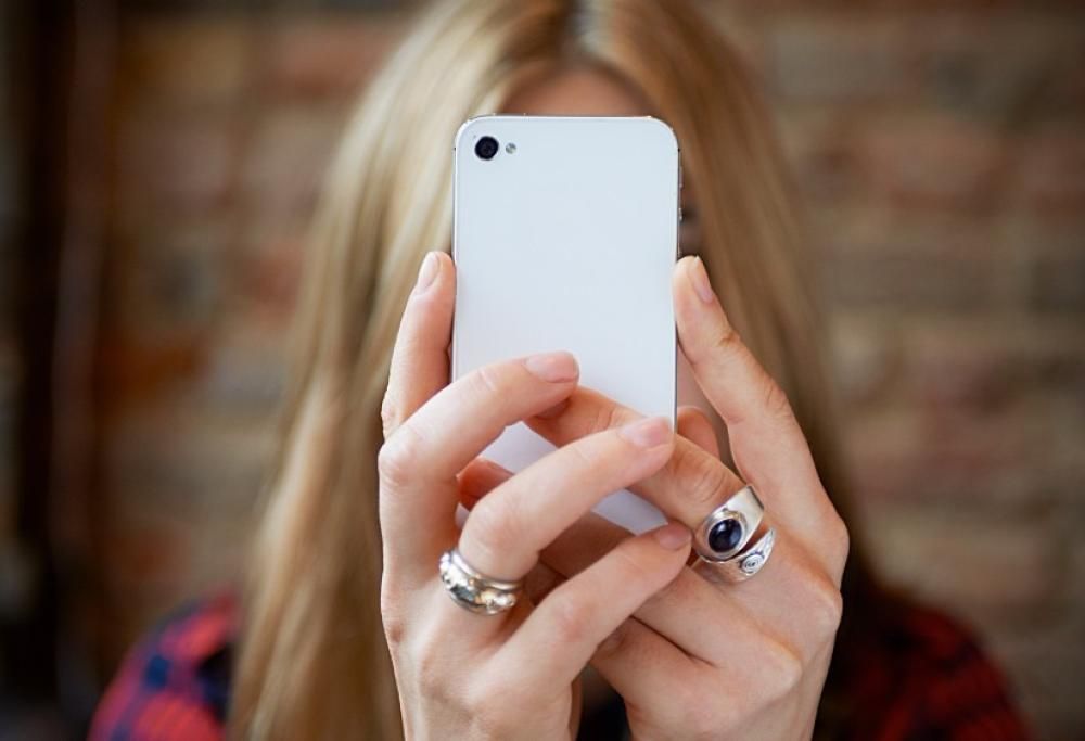 Il selfie senza mani. E’ sfida “all’ultimo smartphone”