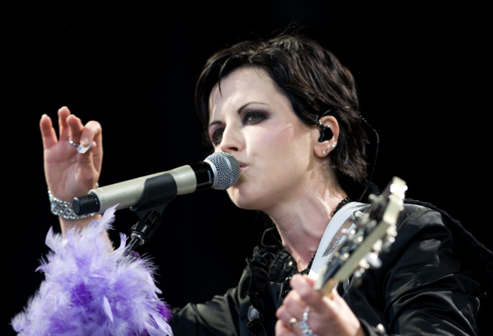 Cranberries: la band pubblica un cofanetto per celebrare i 30 anni del leggendario album No Need To Argue