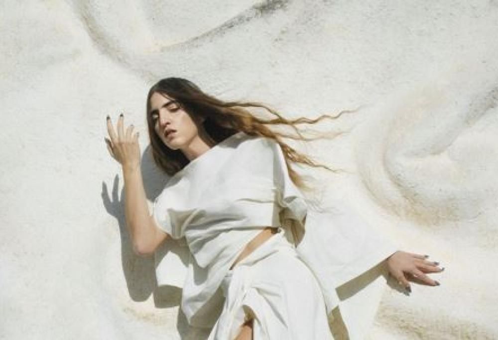 Joan Thiele: Eco. Il video