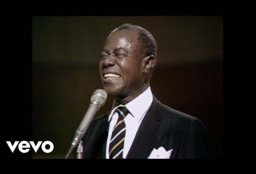 Louis Armstrong esegue What a Wonderful World: il video della leggendaria esibizione a Londra