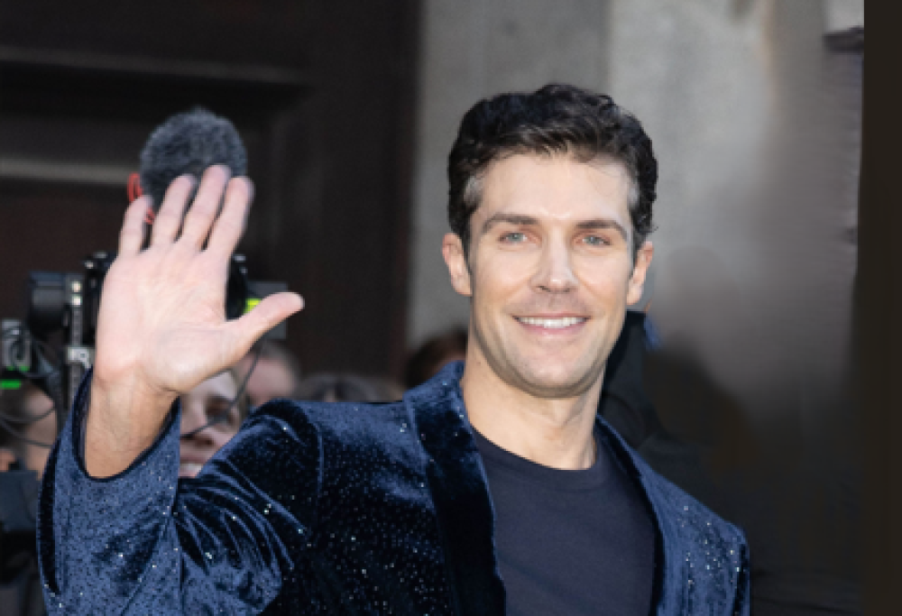 Roberto Bolle riceve la laurea honoris causa e si commuove. Il video