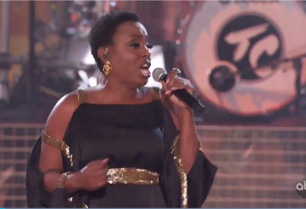 Ecco il tributo ad Aretha Franklin che tutti aspettavamo: il video