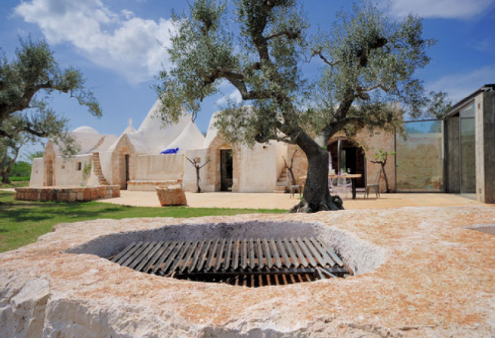 Vi facciamo sognare: ecco la casa costruita a Ostuni in un trullo