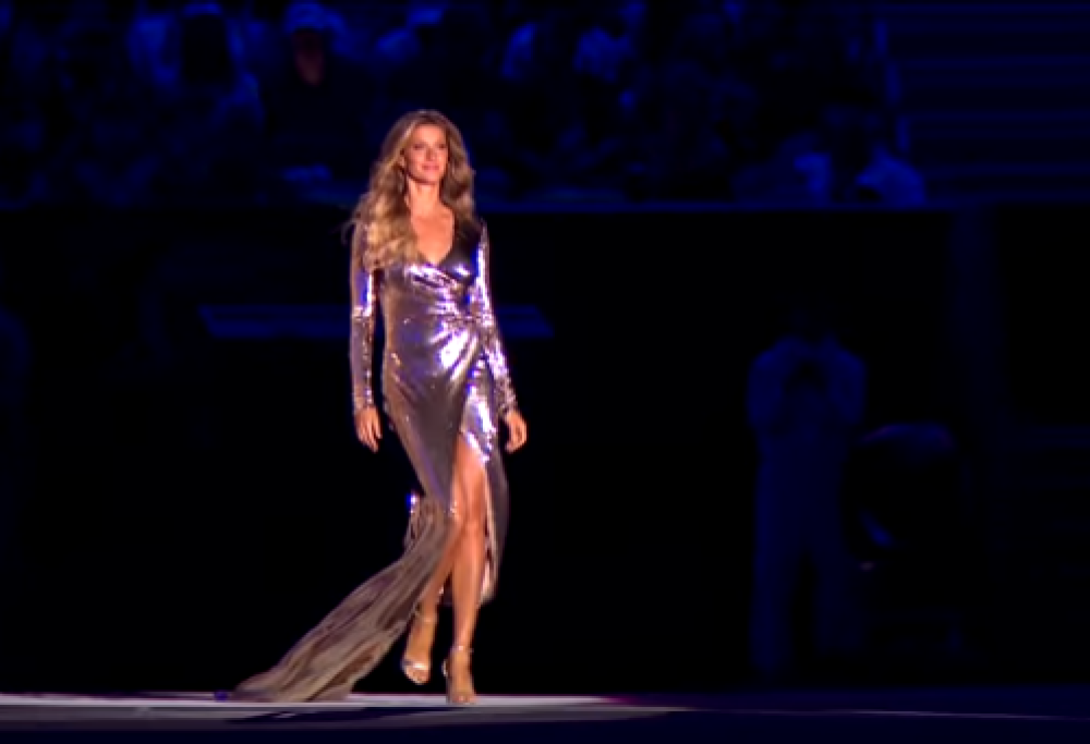 6 agosto 2016:  The Girl From Ipanema trionfa su Spotify grazie alla sfilata olimpica di Gisele Bundchen