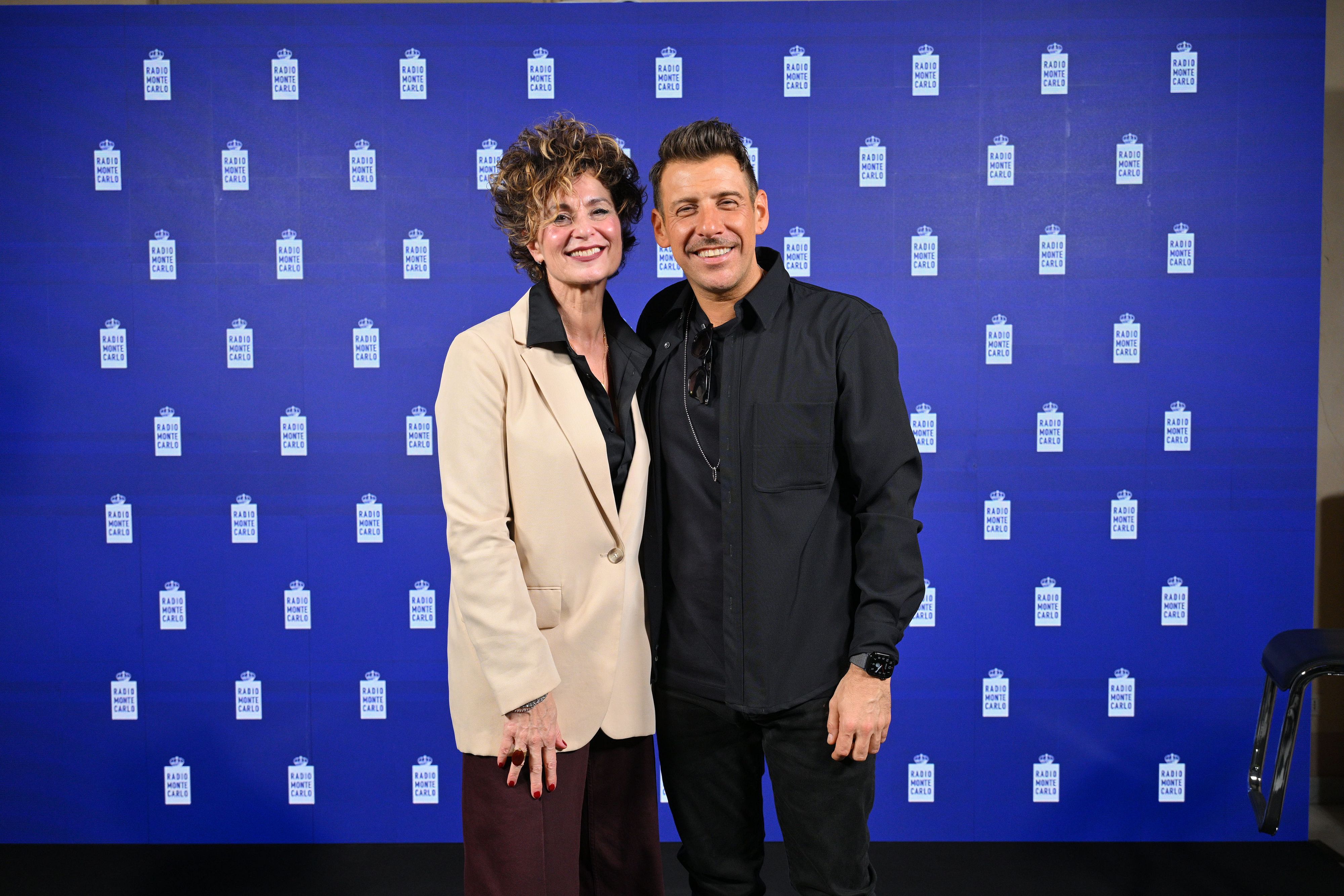 Francesco Gabbani ospite di Radio Monte Carlo: le foto più belle