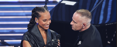 Sanremo 2026: le foto più belle della terza serata