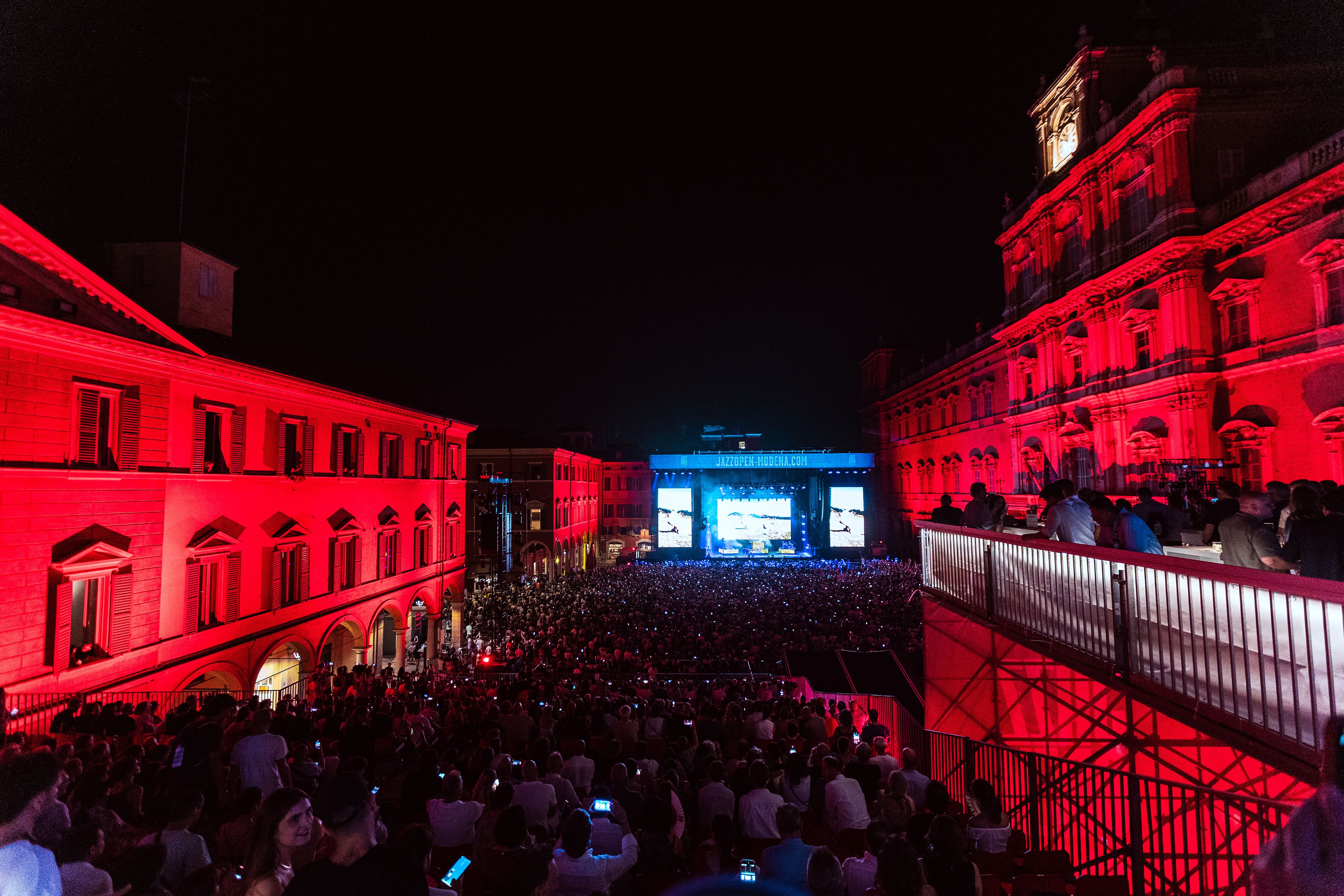 Piazza-pubblico-elisa-magnoni-07