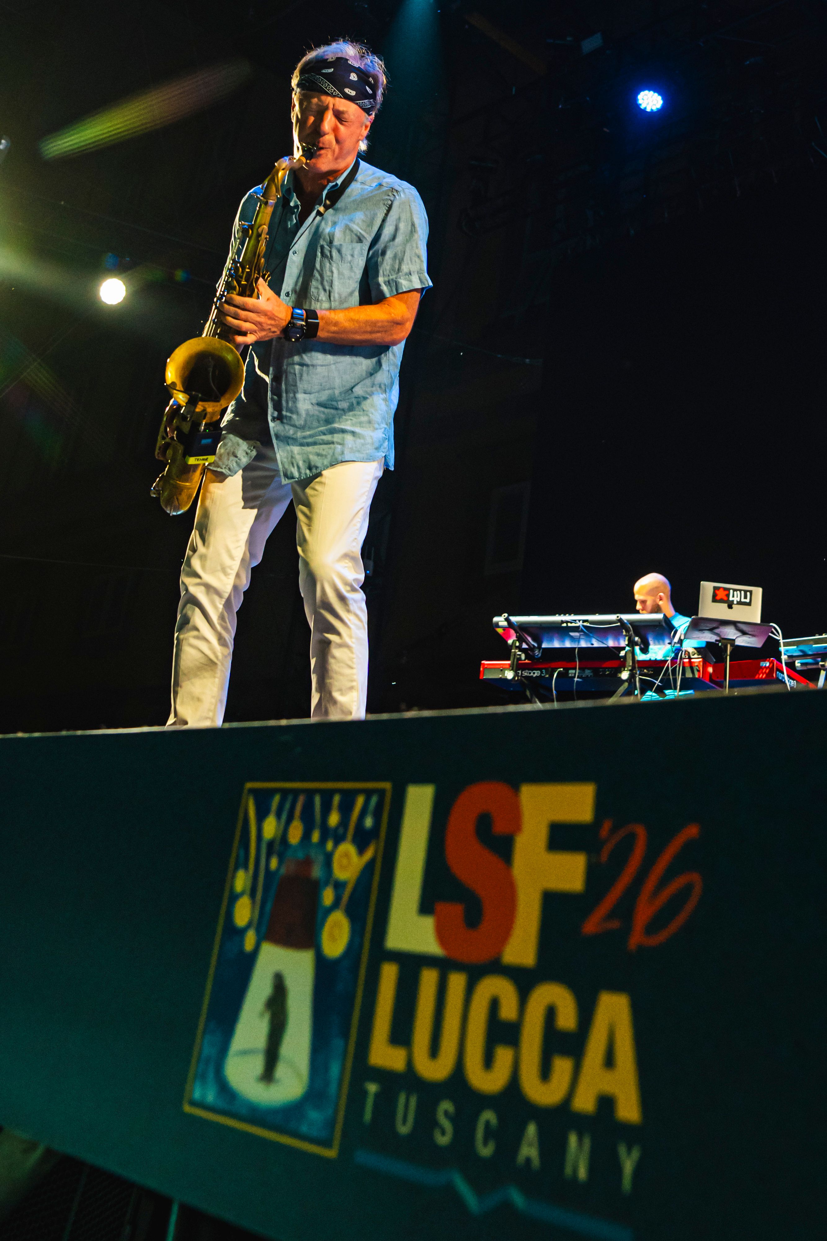 foto-marcus-miller-piazza-napoleone-lucca-show-21-luglio-2026-prandoni-08293