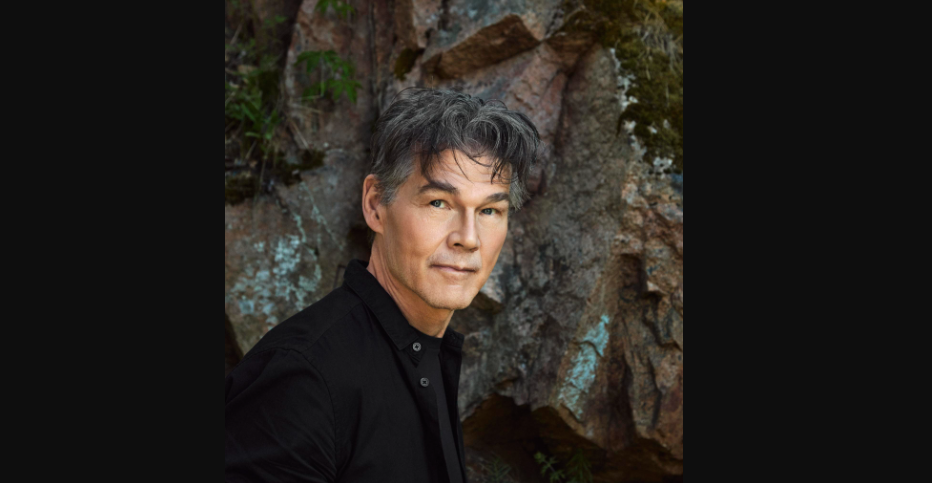 Morten Harket degli a-ha annuncia l’uscita del suo disco da solista. Guarda il video di Hold Me