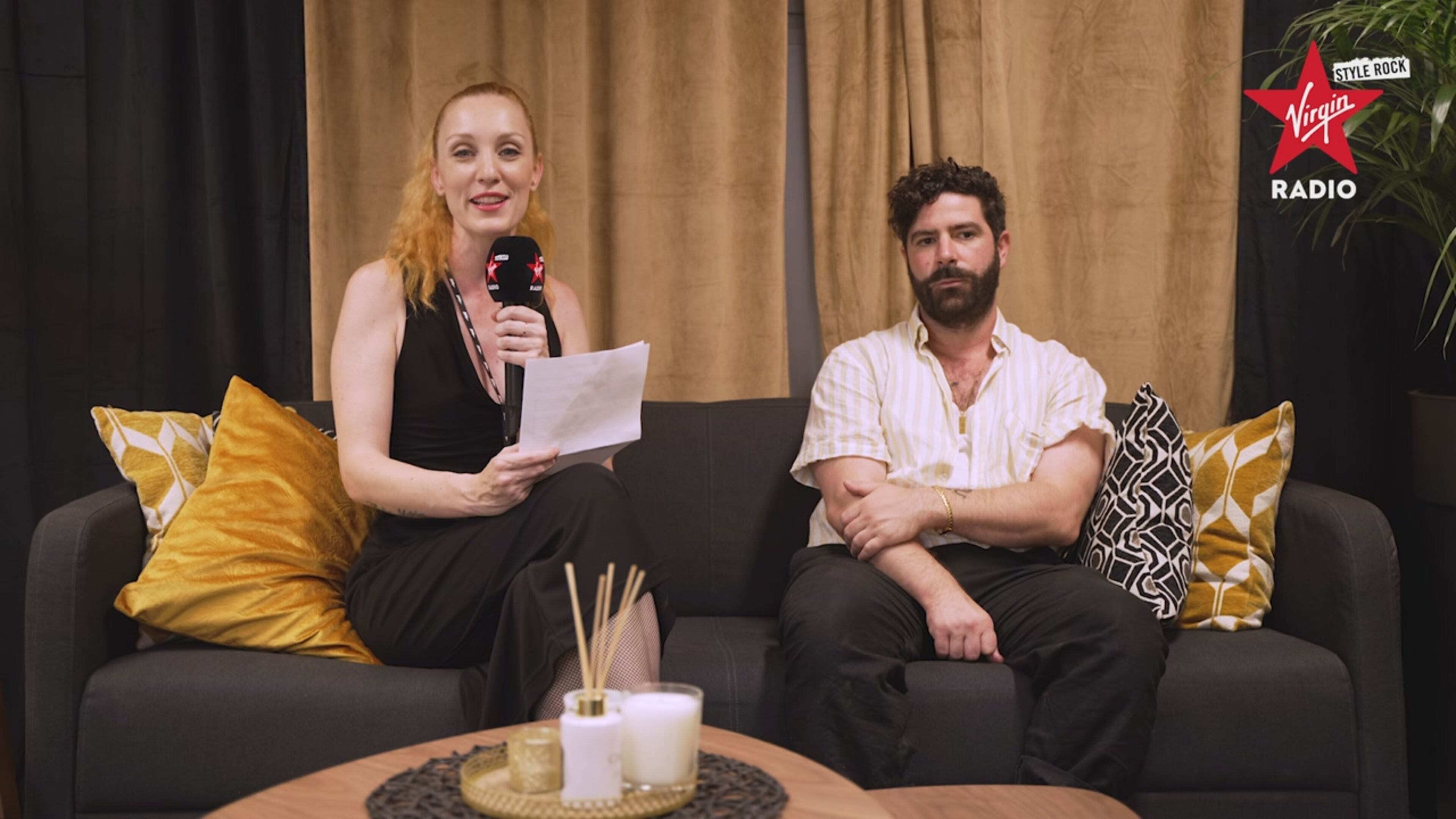 Foals: guarda l’intervista a Yannis Philippakis