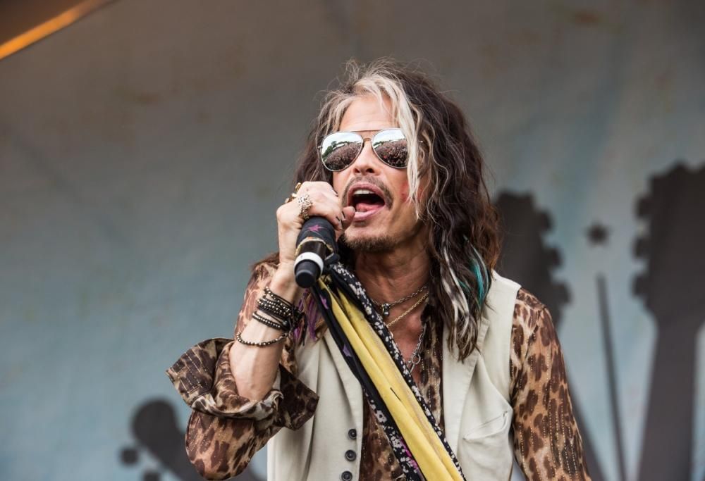 Steven Tyler: le foto più belle del suo concerto solista
