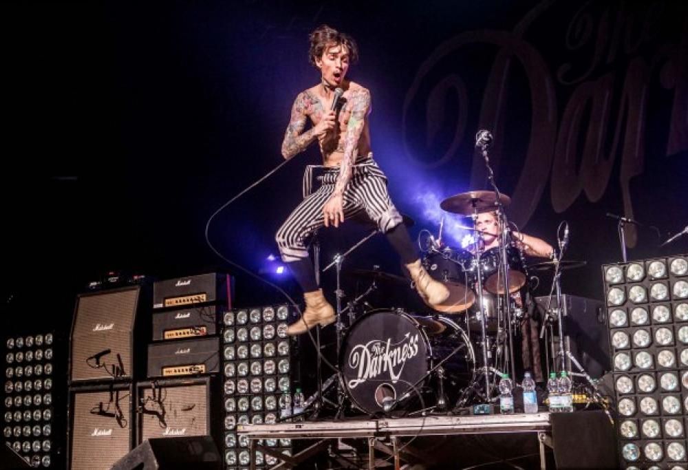 Darkness: le foto del concerto di Milano